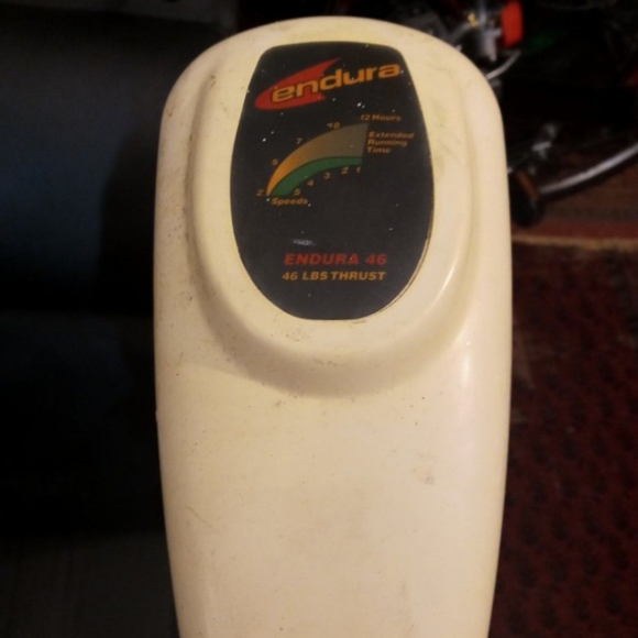 Boat Motor - Picture 2 of 4